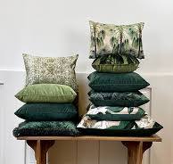 groene fluwelen kussens